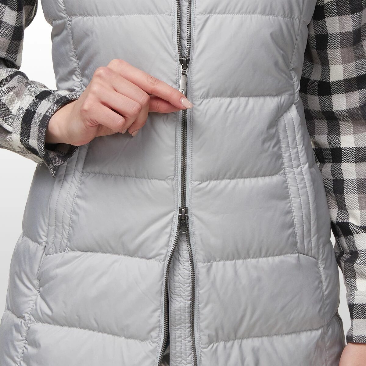 Marmot Ithaca Hooded Vest Women's 2 Marmot Ithaca Hooded Vest Women's - Image 2