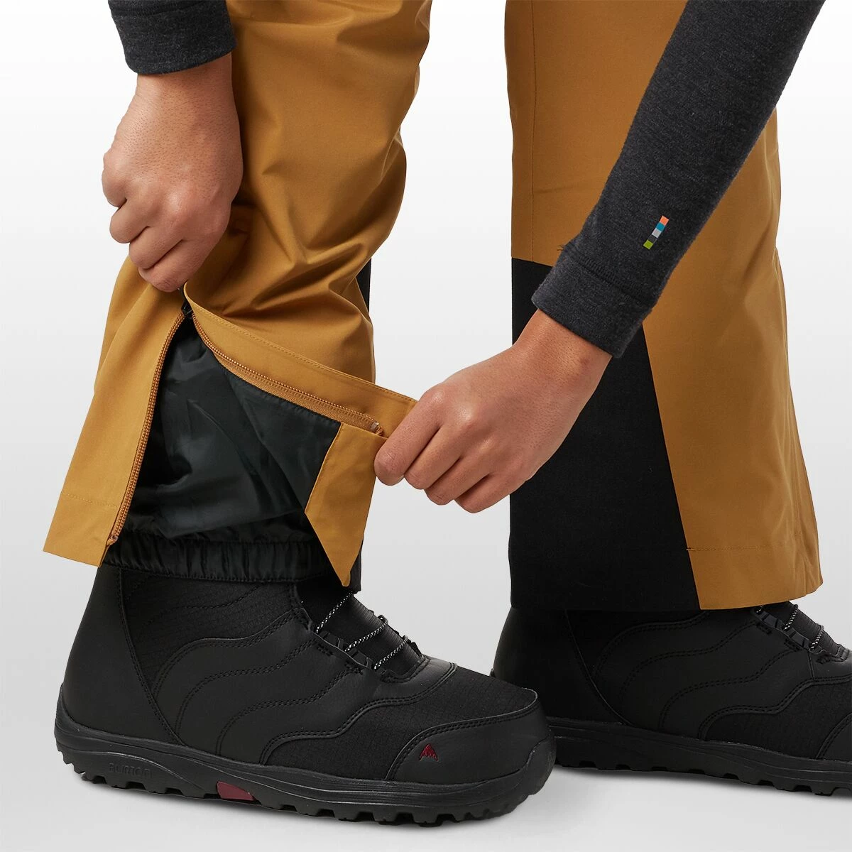 Marmot Refuge Pant Women's 4 Marmot Refuge Pant Women's - Image 4