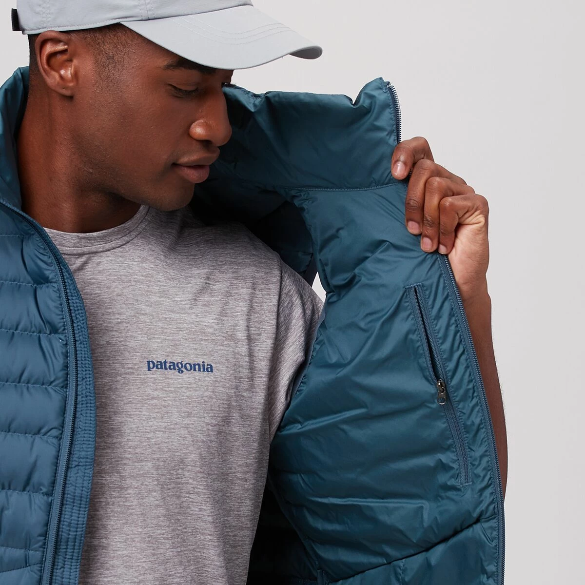 Marmot Highlander Down Vest Men's 5 Marmot Highlander Down Vest Men's - Image 5